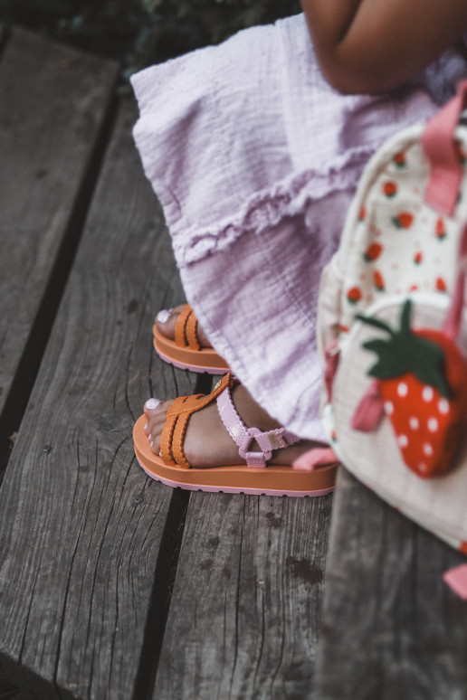 Sandales enfant à attaches adhésives LL385026 coloris orange Sandales enfant à attaches adhésives LL385026 coloris orange