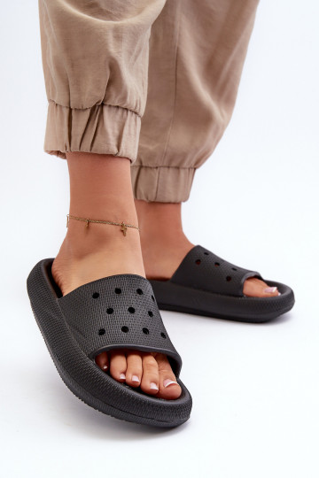 Chaussons légers à semelle massive de couleur noire Beula 2