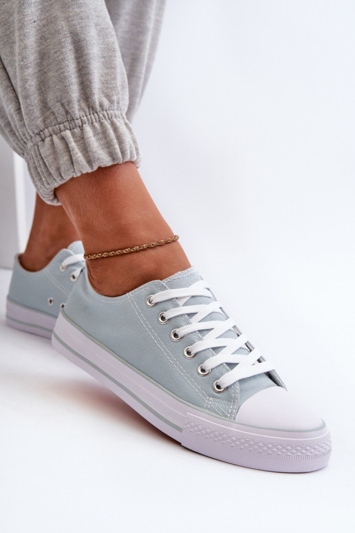 Mintfarbene Lennabella-Sneaker mit flacher Sohle des klassischen Modells