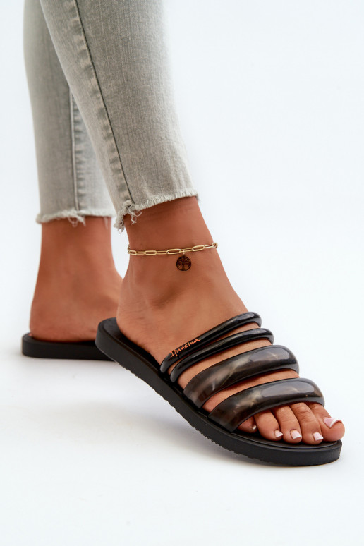 Platte rubberen damesslippers 26727 Ipanema Puffer Tiras Fem zwarte kleur Platte rubberen damesslippers 26727 Ipanema Puffer Tiras Fem zwarte kleur