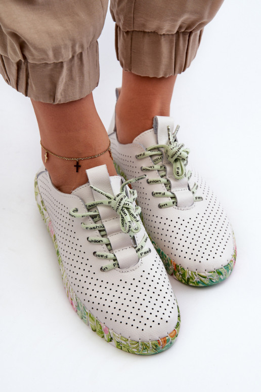 Sznurowe schoenen in witte Farnalea