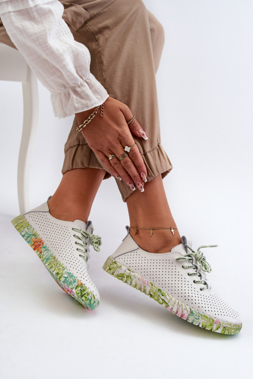 Sznurowe-Schuhe in weißem Farnalea Sznurowe-Schuhe in weißem Farnalea