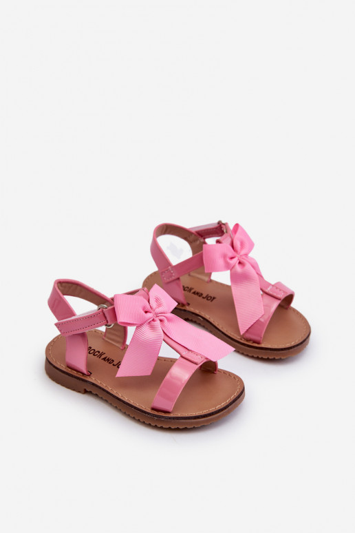 Sandales laquées Enfant avec rubans à attaches adhésives rose Joratia Sandales laquées Enfant avec rubans à attaches adhésives rose Joratia