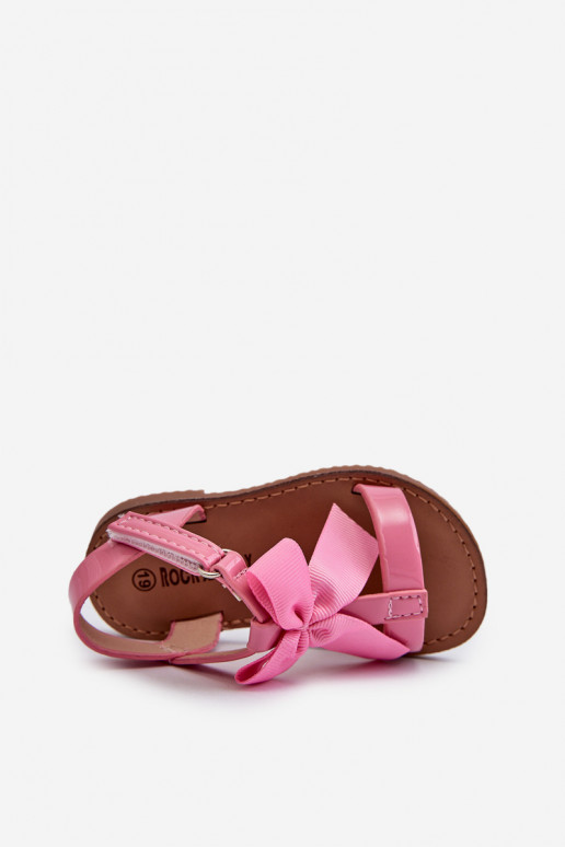 Lackierte Kindersandalen mit Bändern und Klebeverschlüssen rosa Joratia