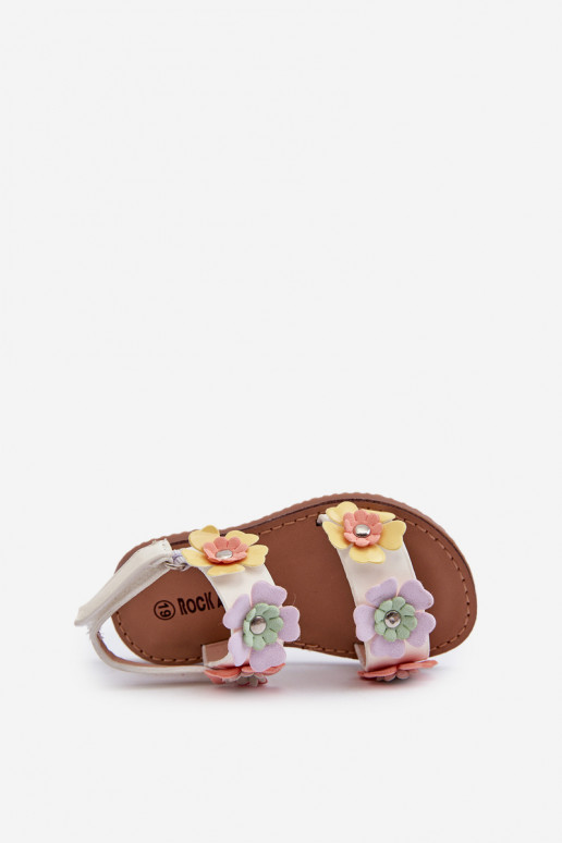 Sandalen Kinder Ozdobione mit Blumenmotiven in verschiedenen Farben Tinette
