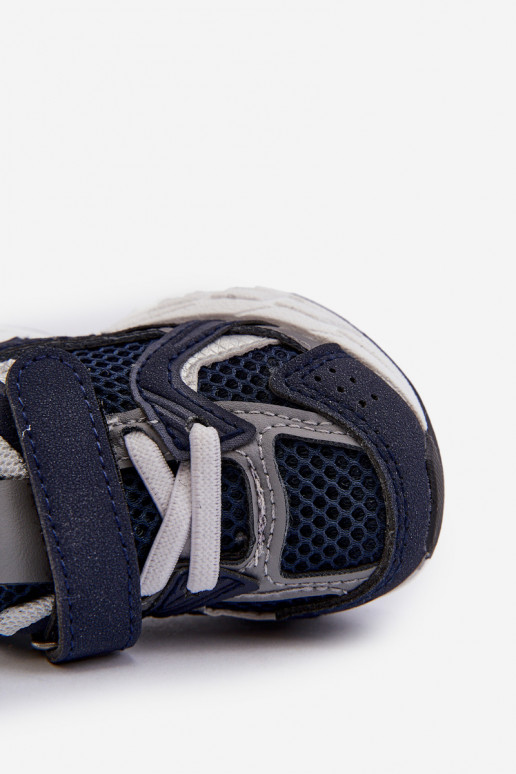 Kindersportschoenen Sneakers model schoenen met zelfklevende sluitingen in donkerblauwe kleur Rulagia Kindersportschoenen Sneakers model schoenen met zelfklevende sluitingen in donkerblauwe kleur Rulagia