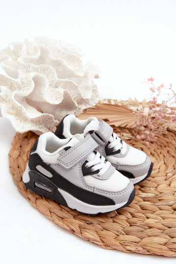 Kinder-Sneaker-Modellschuhe mit Klebeverschlüssen in der grauen Farbe Krissandra