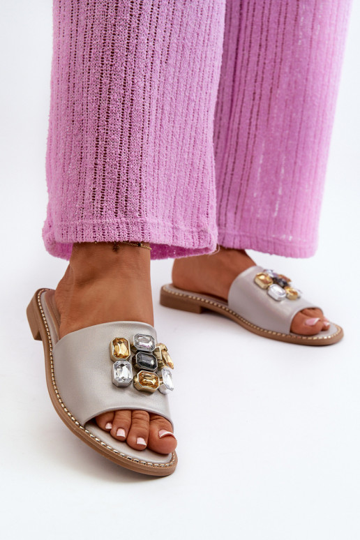 Chaussons pour femmes avec de beaux détails S.Barski KV27-031 beige