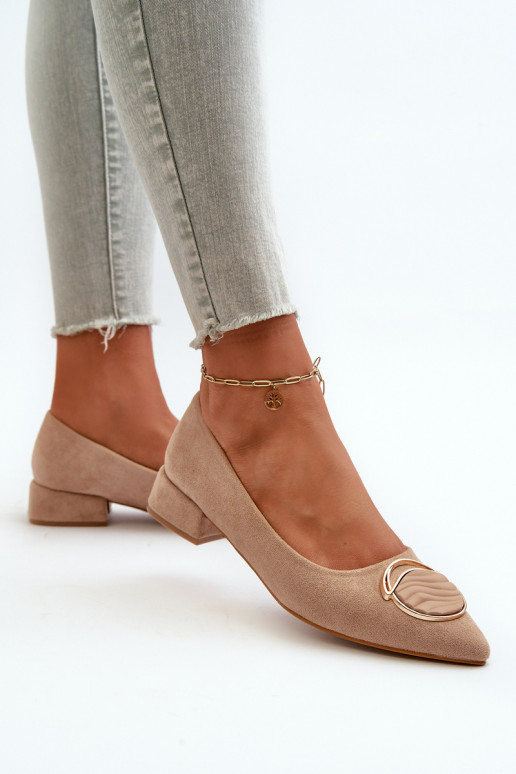 Chaussures à talon bas Z en éco-daim S.Barski KV27-037 couleur beige Chaussures à talon bas Z en éco-daim S.Barski KV27-037 couleur beige