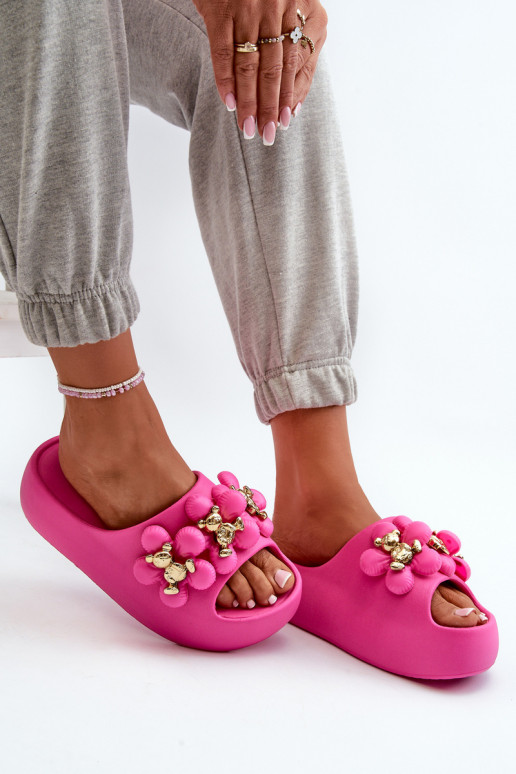 Damespantoffels Lichte pantoffels met mooie details en een massieve zool in roze Bremavia Damespantoffels Lichte pantoffels met mooie details en een massieve zool in roze Bremavia