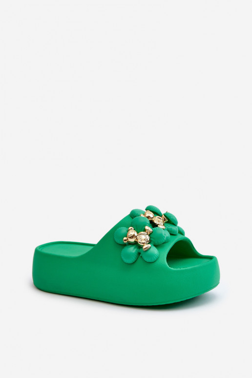 Damespantoffels Lichte pantoffels met mooie details en een massieve zool in groene Bremavia Damespantoffels Lichte pantoffels met mooie details en een massieve zool in groene Bremavia