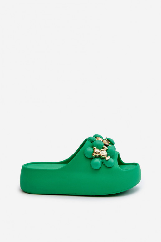 Damespantoffels Lichte pantoffels met mooie details en een massieve zool in groene Bremavia Damespantoffels Lichte pantoffels met mooie details en een massieve zool in groene Bremavia