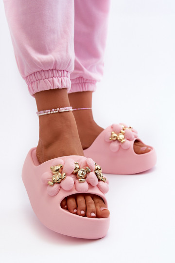 Damespantoffels Lichte pantoffels met mooie details en een massieve zool in roze Bremavia 2