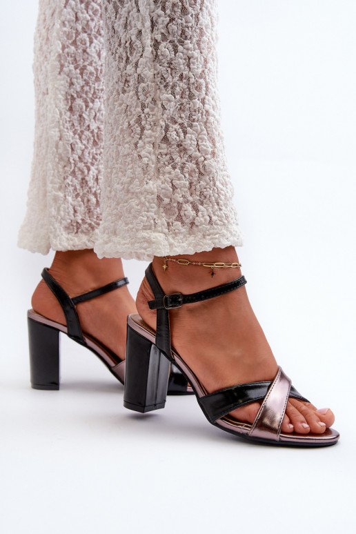 Eko Oda Elegante Sandaletten mit hohen Absätzen in der Farbe Record Black Abilica