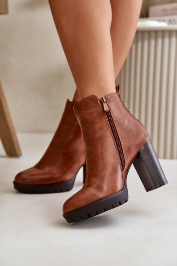 Bottines pour femmes réchauffées au Poteau Haut Attachées au Château couleur marron Bioria 2