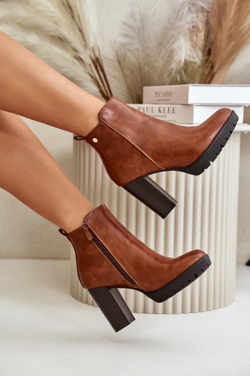 Bottines pour femmes réchauffées au Poteau Haut Attachées au Château couleur marron Bioria