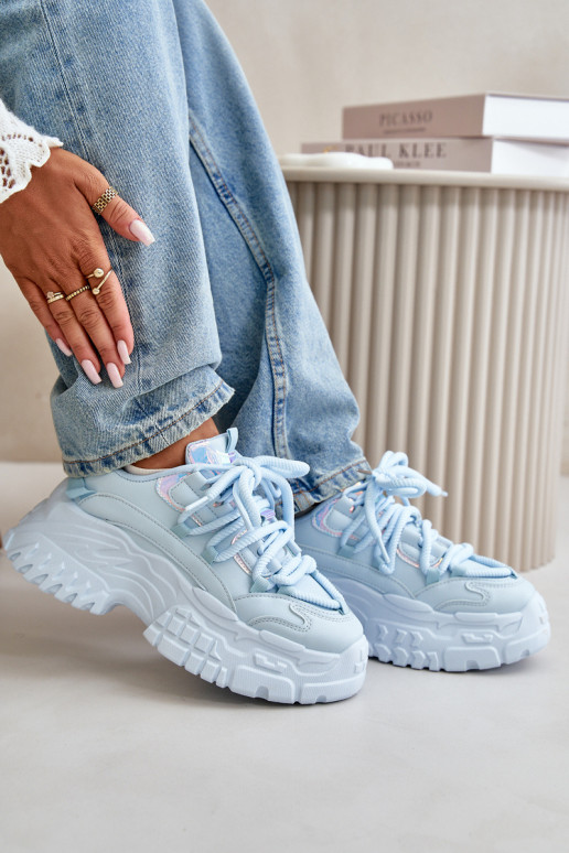 Baskets modèle chaussures femme à semelles massives à la mode couleur bleu Nevela