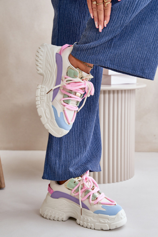 Sneakers Modellschuhe Damen mit modischen massiven Sohlen in verschiedenen Farben Nevela Sneakers Modellschuhe Damen mit modischen massiven Sohlen in verschiedenen Farben Nevela