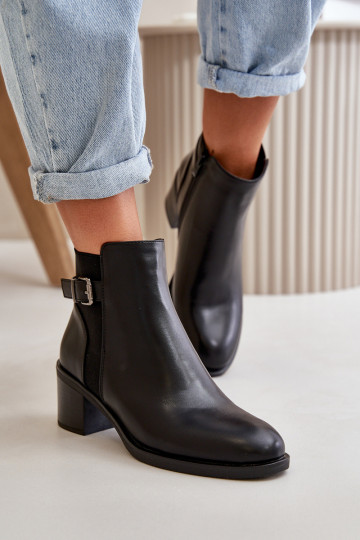 Bottes pour femmes réchauffées à talons avec boucles en noir Nevillira 2