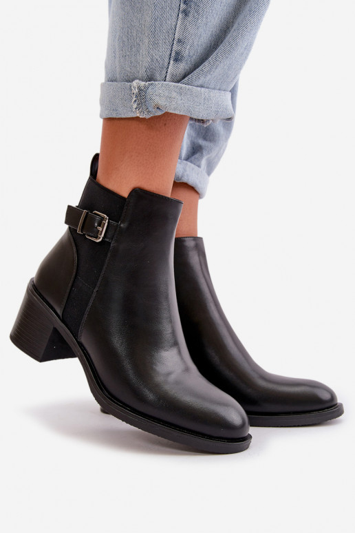 Gewärmte Damenstiefel mit Absätzen und Schnallen aus schwarzem Nevillira Gewärmte Damenstiefel mit Absätzen und Schnallen aus schwarzem Nevillira