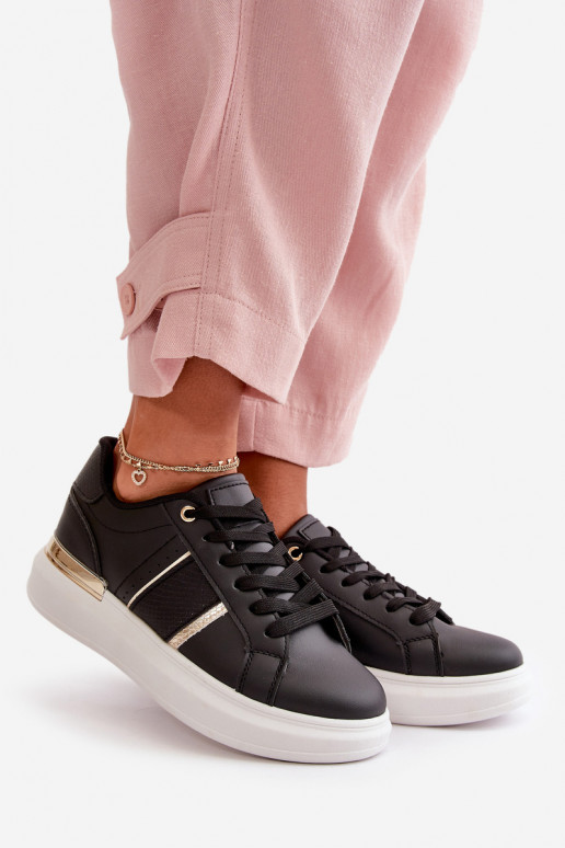 À la mode Chaussures modèle baskets Féminin avec une plateforme en cuir écologique couleur noire Nevisase