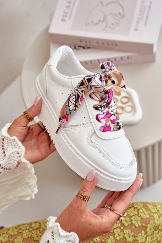 Sneakers model schoenen Dames met plateau Met decoratieve veters in de kleur wit Mistra