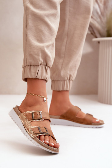 Comfortabele damesslippers met gespen Inblu CN000033 bruine kleur