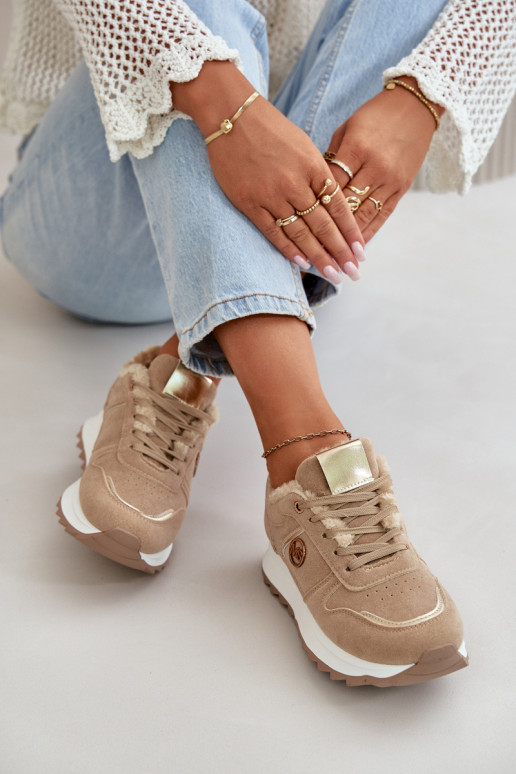 baskets Féminin réchauffer avec de la fourrure à l intérieur avec une plateforme couleur kaki Lerisas baskets Féminin réchauffer avec de la fourrure à l intérieur avec une plateforme couleur kaki Lerisas