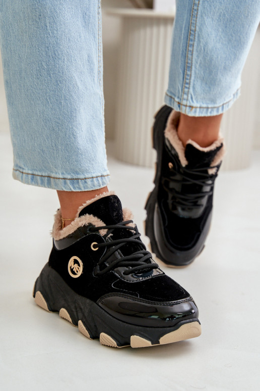 Féminin baskets avec des lacets réchauffer avec une plateforme couleur noire Verioras Féminin baskets avec des lacets réchauffer avec une plateforme couleur noire Verioras