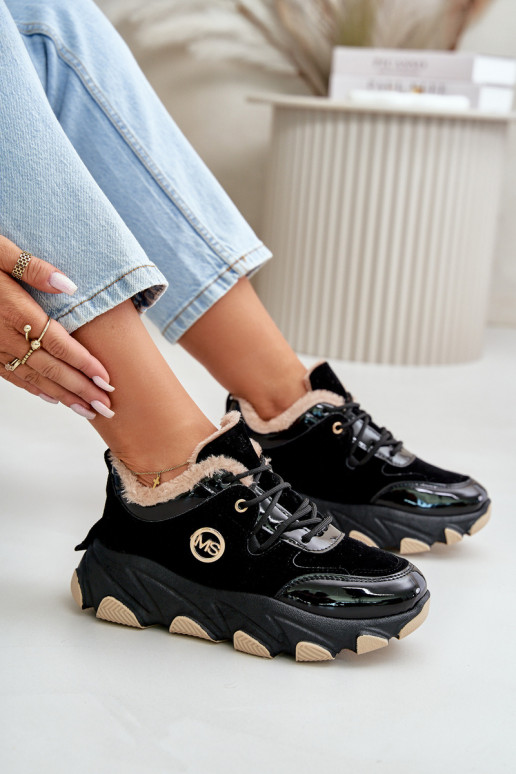 Féminin baskets avec des lacets réchauffer avec une plateforme couleur noire Verioras Féminin baskets avec des lacets réchauffer avec une plateforme couleur noire Verioras