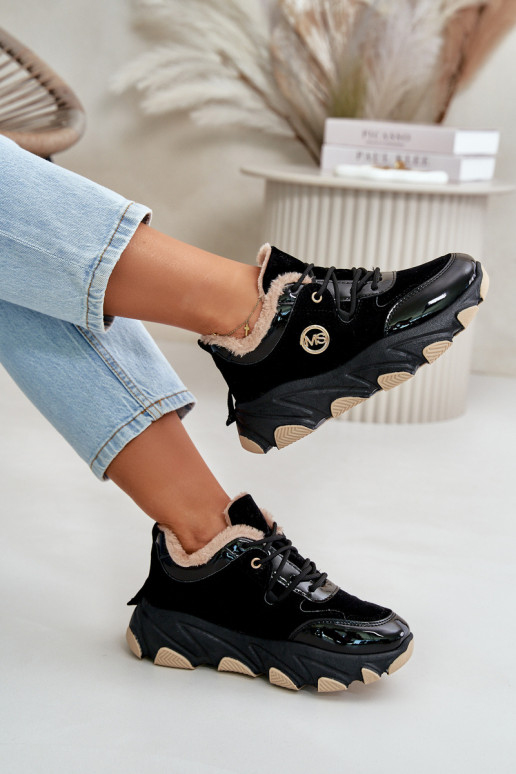 Féminin baskets avec des lacets réchauffer avec une plateforme couleur noire Verioras Féminin baskets avec des lacets réchauffer avec une plateforme couleur noire Verioras