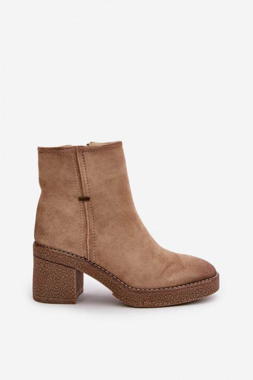 Bottes avec chauffage à l intérieur en daim écologiqueoÀe beige Arkesia Bottes avec chauffage à l intérieur en daim écologiqueoÀe beige Arkesia