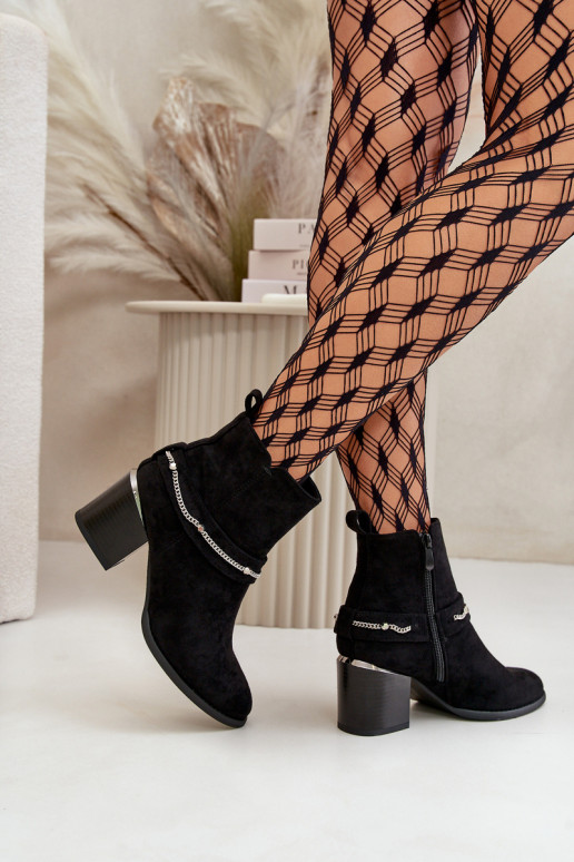 réchauffer Bottes pour femmes avec des chaînes en daim écologiqueoÀe couleur noire Hanalen réchauffer Bottes pour femmes avec des chaînes en daim écologiqueoÀe couleur noire Hanalen