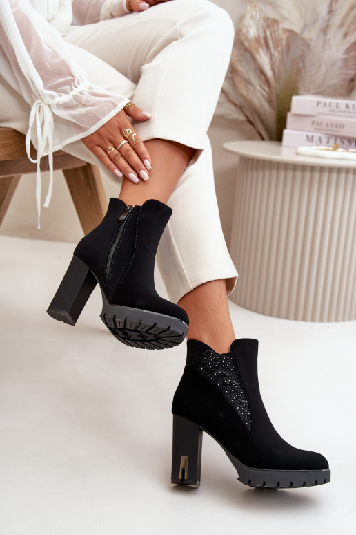 Gewärmte Damenstiefel Hoher Pfosten Z Haftem schwarze Farbe Verissae Gewärmte Damenstiefel Hoher Pfosten Z Haftem schwarze Farbe Verissae