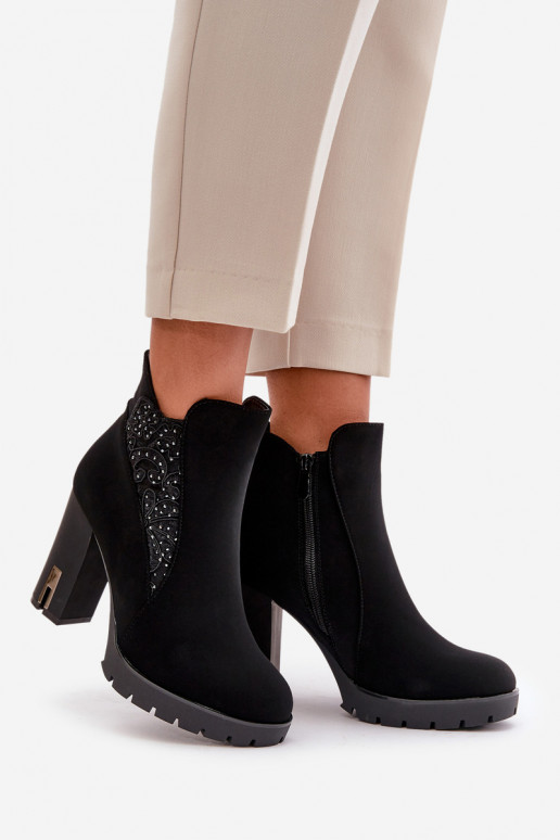 Gewärmte Damenstiefel Hoher Pfosten Z Haftem schwarze Farbe Verissae Gewärmte Damenstiefel Hoher Pfosten Z Haftem schwarze Farbe Verissae