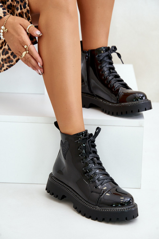 avec effet vernis Bottes pour femmes Au Château Avec des décorations avec des coeursm couleur noire Obeena