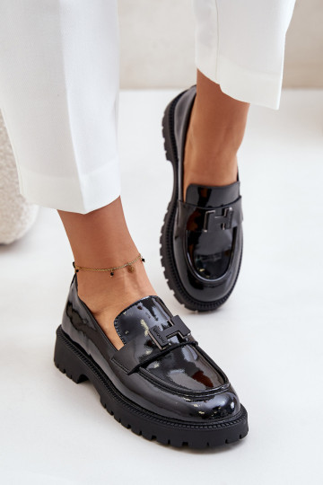 mocassins pour femmes avec effet vernis Vinceza 62187 couleur noire 2