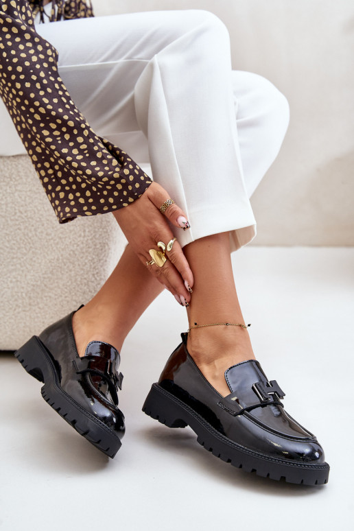 mocassins pour femmes avec effet vernis Vinceza 62187 couleur noire mocassins pour femmes avec effet vernis Vinceza 62187 couleur noire