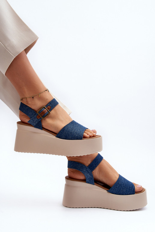 Sandales plateforme en jean couleur... Sandales plateforme en jean couleur...