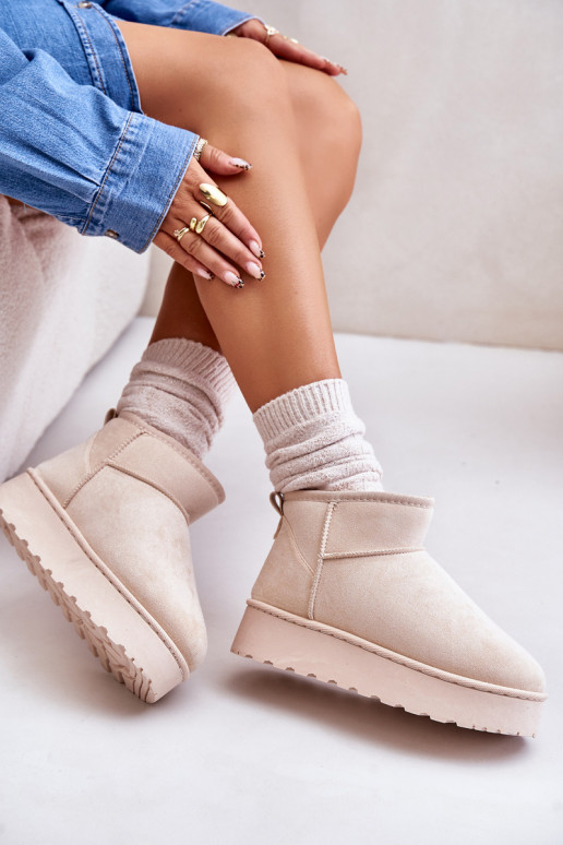 Bottes de neige Féminin avec une plateforme réchauffer avec de la fourrure à l intérieur couleur ivoire Xamella Bottes de neige Féminin avec une plateforme réchauffer avec de la fourrure à l intérieur couleur ivoire Xamella