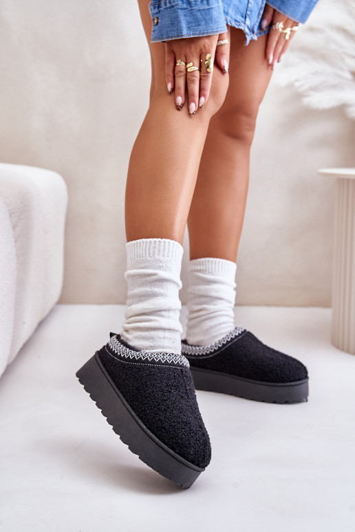 Schneestiefel Feminin mit einer Plattform Z Haftem schZuarze Farbe Tirissa Schneestiefel Feminin mit einer Plattform Z Haftem schZuarze Farbe Tirissa