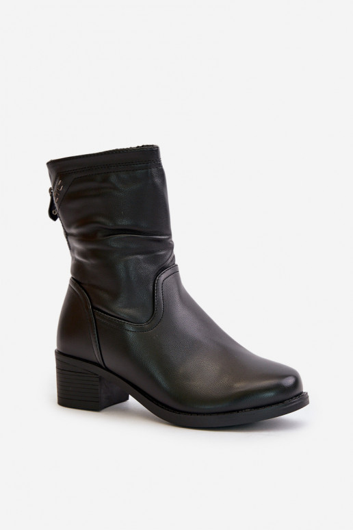 Bottes Sur un talon bas réchauffer avec de la fourrure à l intérieur Vinceza 85155 couleur noire