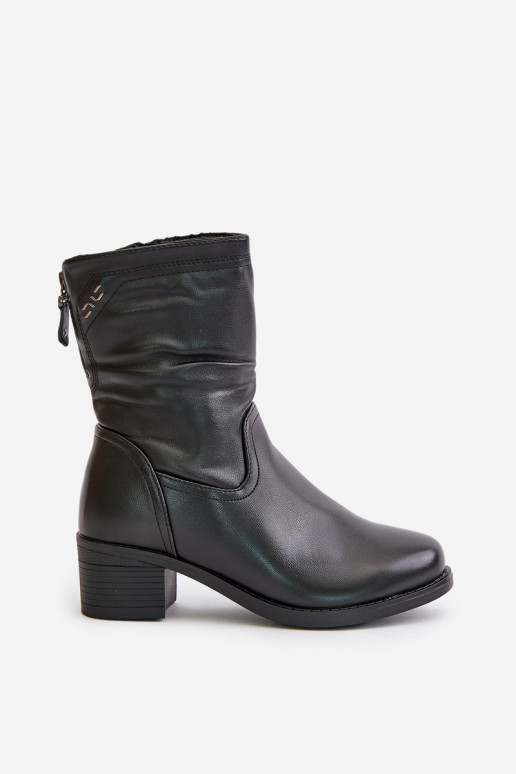 Bottes Sur un talon bas réchauffer avec de la fourrure à l intérieur Vinceza 85155 couleur noire