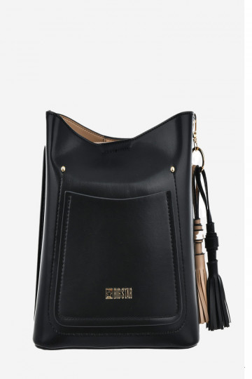 Un petit sac à main en cuir écologique Big Star OO574139 noir