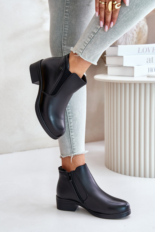 Bottes Avec un dessus bas réchauffer avec de la fourrure à l intérieur Vinceza 85150 couleur noire Bottes Avec un dessus bas réchauffer avec de la fourrure à l intérieur Vinceza 85150 couleur noire