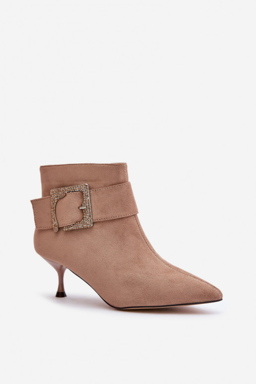 Damenstiefel mit dünnen Absätzen dekorieren mit Schnallen Beige Nirilis Damenstiefel mit dünnen Absätzen dekorieren mit Schnallen Beige Nirilis