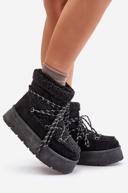SneeuIn laarzen met platform en stijlvolle details zInart Izathiel SneeuIn laarzen met platform en stijlvolle details zInart Izathiel