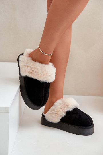 Chaussons Bottes de neige Féminin Sur une semelle épaisse avec un manteau de fourrure couleur noire Doriola 2