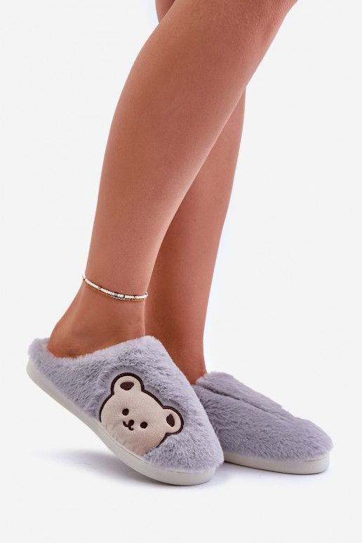 Chaussons Féminin avec un manteau de fourrure Avec l ours couleur grise Fiorinella Chaussons Féminin avec un manteau de fourrure Avec l ours couleur grise Fiorinella