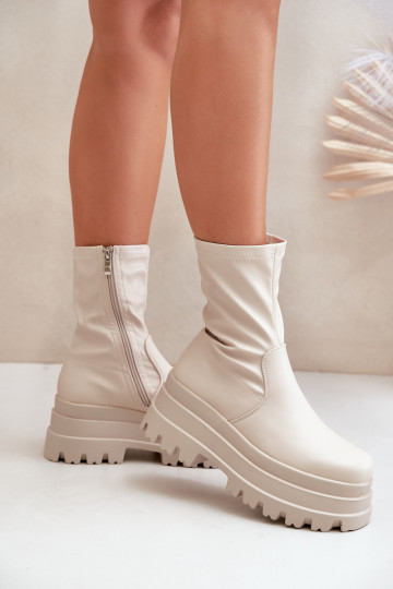 Stiefel mit einer Plattform elfenbeinfarbe Florinara 2